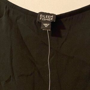 Eileen Fisher black 100% silk skirt size medium